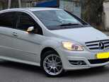 Mercedes B 180-19