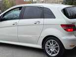 Mercedes B 180-5