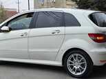 Mercedes B 180-12