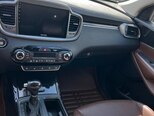 Kia Sorento-11