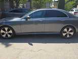 Mercedes E 220 d-3