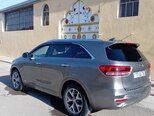 Kia Sorento-8