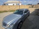 Mercedes E 350 4MATIC-1