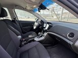 Chevrolet Cruze-10