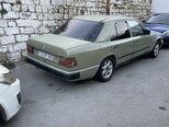 Mercedes 230 E-4