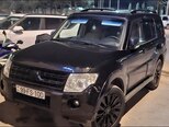 Mitsubishi Pajero-5