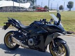 Suzuki GSX-S1000GT-11