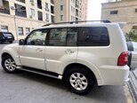 Mitsubishi Pajero-3