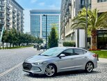 Hyundai Elantra-2