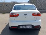 Kia Rio-6