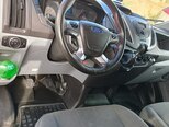 Ford Transit-5