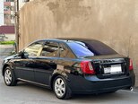 Chevrolet Lacetti-2