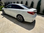Hyundai Sonata-6