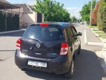 Nissan March-10