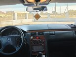 Mercedes E 240-9