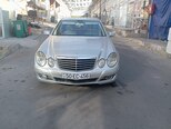 Mercedes E 220-1