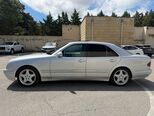 Mercedes E 240-11