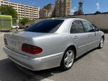 Mercedes E 240-8