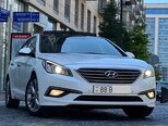 Hyundai Sonata-4