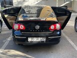 Volkswagen Passat-8