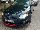 Volkswagen Passat-1