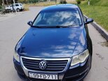 Volkswagen Passat-1
