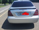Mercedes E 220-2
