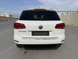 Volkswagen Touareg-2