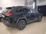 Toyota RAV4-8