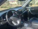 Kia Sorento-2