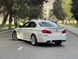 BMW 528-9