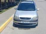 Opel Zafira-1