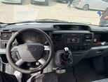 Ford Transit-10