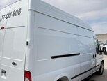 Ford Transit-7