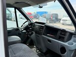 Ford Transit-11
