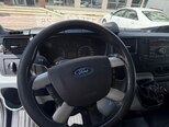 Ford Transit-13