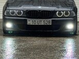 BMW 528-5