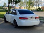 Hyundai Sonata-2