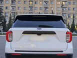 Ford Explorer-5