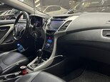 Hyundai Elantra-5
