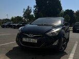 Hyundai Elantra-1