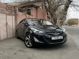 Hyundai Elantra-2