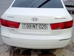 Hyundai Sonata-2