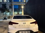 Hyundai Elantra-6