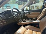 Volvo XC90-19