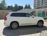 Volvo XC90-20