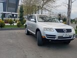 Volkswagen Touareg-1