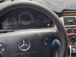 Mercedes E 220-4