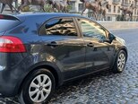 Kia Rio-5