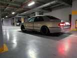 Mercedes E 280-6